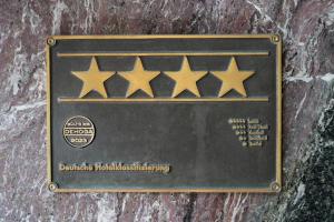 Certifikát, hodnocení, plakát nebo jiný dokument vystavený v ubytování Hotel Bayerischer Hof