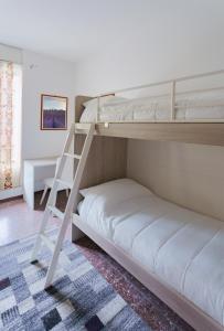 Postel nebo postele na pokoji v ubytování Hotel Roma
