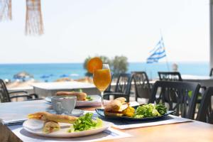 Galeriebild der Unterkunft Marini Seaside in Faliraki