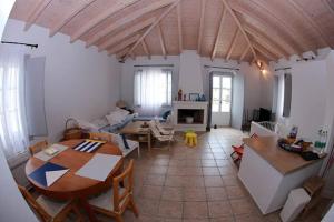 Gallery image of Relax & Enjoy in Spetses