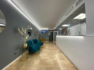 Televisyen dan/atau pusat hiburan di Hotel Alda Zaragoza Independencia
