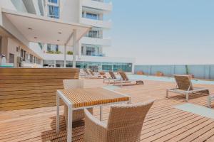 Ein Balkon oder eine Terrasse in der Unterkunft Hotel Balneario Playa de Comarruga
