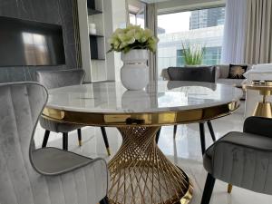 Zdjęcie z galerii obiektu Apartament Faltom 20 Yacht Park Premium w mieście Gdynia