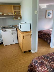 Dapur atau dapur kecil di Chalets Glenn