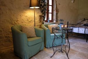 Posezení v ubytování La Bastide Portoly B&B "Pruneaux"