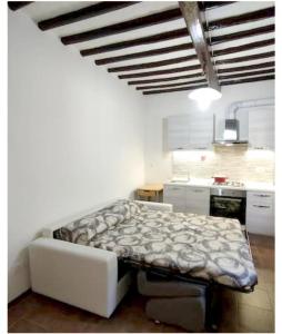 Kuchyňa alebo kuchynka v ubytovaní Casa via della Rocca Luna + 5 fotografií
