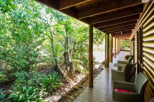 Gallery image of Falls Lodge - a Blue Mountains experience in Wentworth Falls