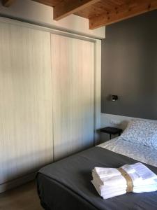 Postel nebo postele na pokoji v ubytování Parada de Txambonet 2