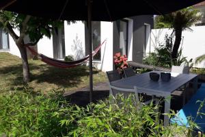Garður fyrir utan Private Villa with pool and magnificent view
