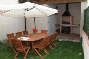 A patio or other outdoor area at Casa Rural San Roque