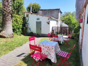Vonkajšia záhrada v ubytovaní Hostal Pension Artilleiro