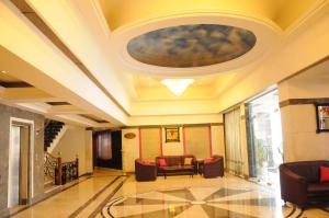 Posezení v ubytování Regency Kanchipuram by GRT Hotels