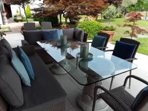 A seating area at Locanda Bellavista