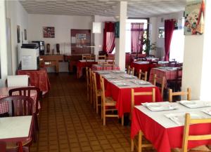Gallery image of Hipotel Paris Marne La Vallée in Noisiel