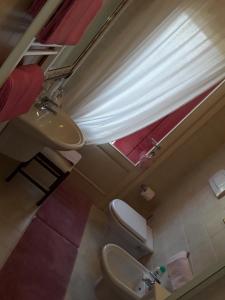A bathroom at Locanda Bellavista
