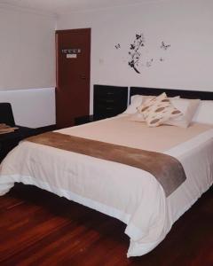 Gallery image of Bed and Breakfast La Uvilla in Quito