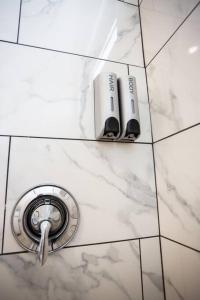 Koupelna v ubytování Cozy Studio next to San Diego DT and Balboa Park + 21 fotografií