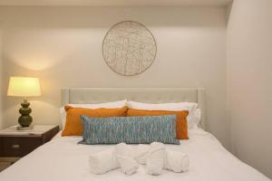 Krevet ili kreveti u jedinici u objektu 1-Bedroom with Cali King Size Bed in San Diego