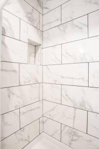 Ένα μπάνιο στο Spacious 1 Bedroom Apartment in Balboa Park