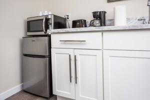 Kuchyň nebo kuchyňský kout v ubytování Premier Location with Great Scenic Downtown View