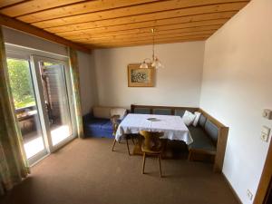 Posezení v ubytování Appartement Latschen - Ferienhaus