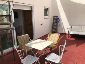 Posedenie v ubytovaní Apartamentos la Selva - Rafael de la Viesca