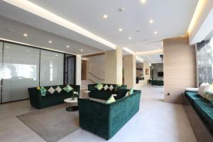 Posezení v ubytování Mid Town Hotel Casablanca