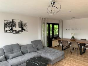 Χώρος καθιστικού στο Ferienwohnung Oya
