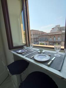 Kép Finestre in piazza szállásáról Cataniában a galériában