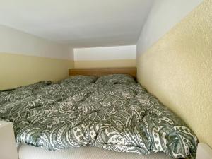 Postel nebo postele na pokoji v ubytování Royal apartments Bojnice