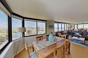 Gallery image of Hawaiian Monarch 203 condo in Honolulu