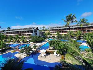 Πισίνα στο ή κοντά στο Nannai Residence Frente Piscina Beira Mar Muro Alto