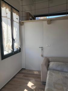 Kép Appartamento Spotorno con ampio terrazzo attrezzato anche con angolo cottura szállásáról Spotornóban a galériában