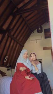 Afbeelding uit fotogalerij van Tropical Sunday Bungalow - Surf And Stay in Selong Belanak