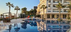 Deluxe Private Apartment next to Grand Blue Fafa resort Golem - Image 8