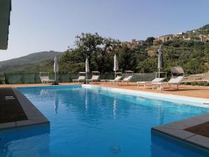 The swimming pool at or close to Agriturismo Ponte Due Archi