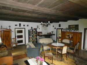 Χώρος καθιστικού στο Pod Kasztanami Blanki