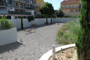 Vonkajšia záhrada v ubytovaní Apartaments Centre Figueres