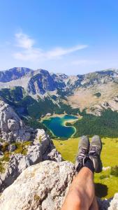 Φωτογραφία από το άλμπουμ του Privatni smještaj "Mratinje" σε Pluzine