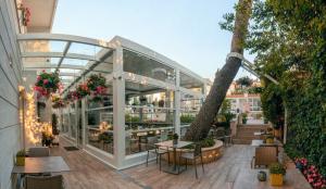 Restaurace v ubytování Ascot Hotel Büyükada