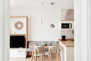 Kuchyň nebo kuchyňský kout v ubytování HOMEBOUND APARTMENTS Salzburg City I - contactless check-in
