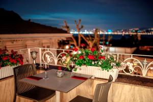 Balkón nebo terasa v ubytování Ascot Hotel Büyükada