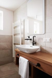 Koupelna v ubytování HOMEBOUND APARTMENTS Salzburg City I - contactless check-in + 37 fotografií