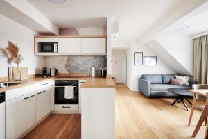 Kuchyň nebo kuchyňský kout v ubytování HOMEBOUND APARTMENTS Salzburg City I - contactless check-in