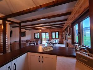 Foto sihtkohas Plav asuva majutusasutuse The Lake Breeze Bay galeriist