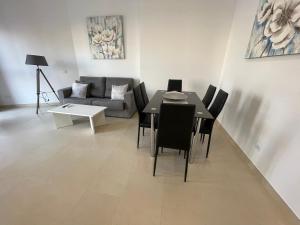 Posezení v ubytování Royal Suites Estepona by Croma