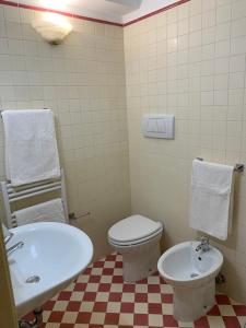 A bathroom at CASA MARGOT