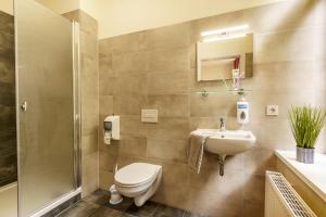 Koupelna v ubytování Hotel und Hostel Gleisbett