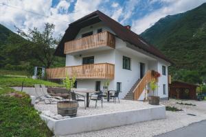 Nespecifikovaný výhled na hory nebo výhled na hory při pohledu z apartmánu