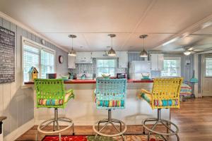 Billede fra billedgalleriet på Idyllic Waterfront Escape with Private Boat Dock! i Santee